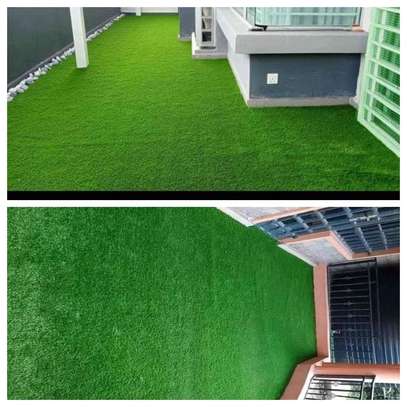 ARTIFICIAL GREEN GRASS CARPETS. image 3