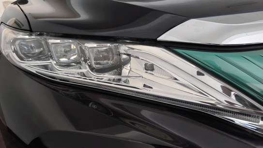 Toyota Harrier premium sport 2017 image 8