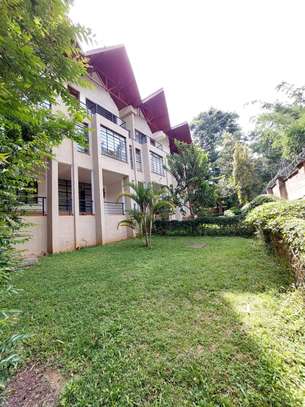 4 Bed Townhouse with En Suite in Lavington image 1