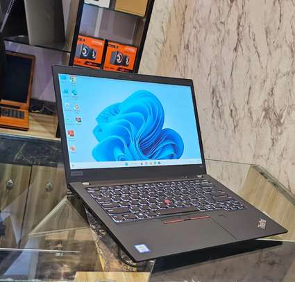 Lenovo ThinkPad T490 Intel Core i5 16GB RAM, 512 GB SSD image 5