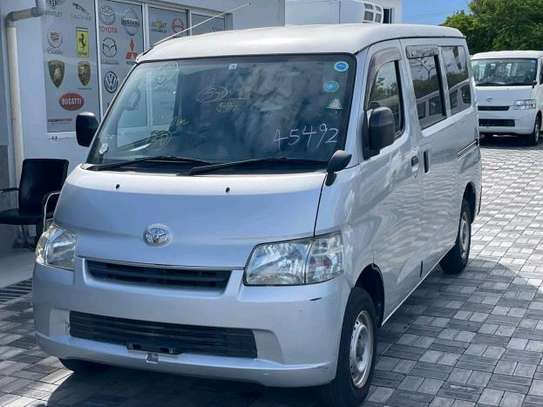 SILVER TOYOTA TOWNACE (MKOPO/HIRE PURCHASE ACCEPTED) image 2