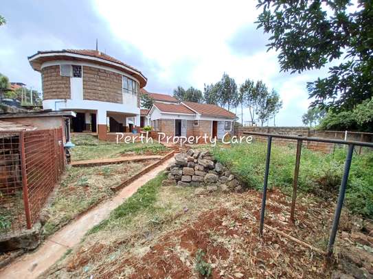 5 bedroom, own compound To Let image 2