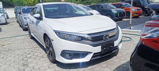 Honda civic white 2018 2WD image 2
