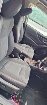 Subaru Forester X-break 2018 Black image 10