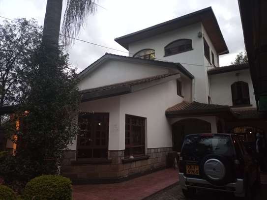 400 m² commercial property for rent in Kilimani image 12