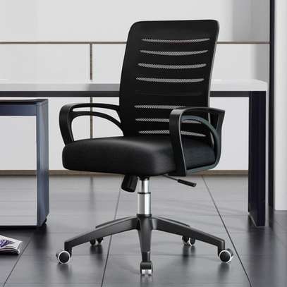 Office Chair: Mesh Clerical Chair image 2