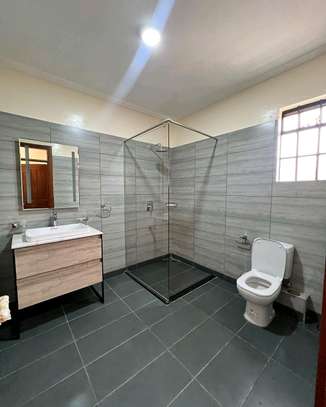 4 Bed House with En Suite at Kiganjo Rd image 4