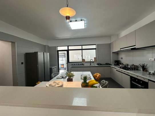 4 bedrooms + SQ For Sale in Kileleshwa, Nairobi image 1