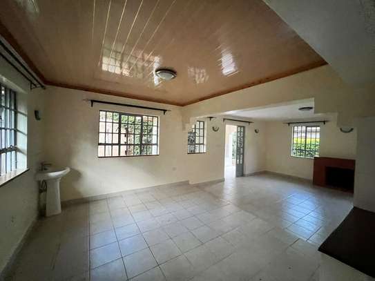 4 Bedroom with sq to let in Kiambu Road image 6