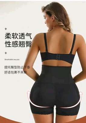 Padded hip and butt boosters with high waist trainer image 1