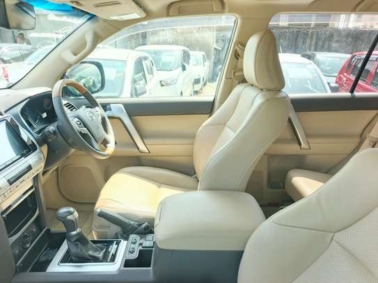 Toyota landcruiser prado image 11