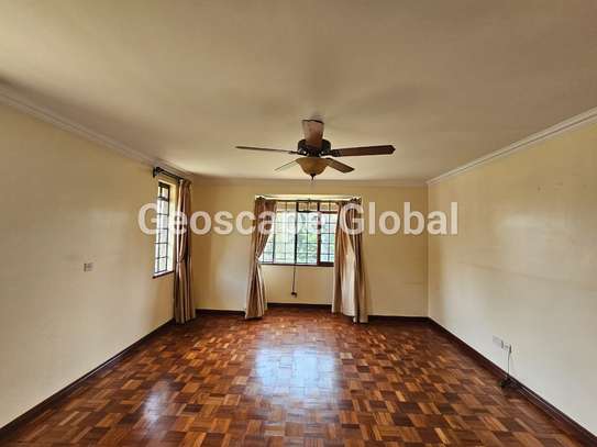 5 Bed House in Nyari image 4