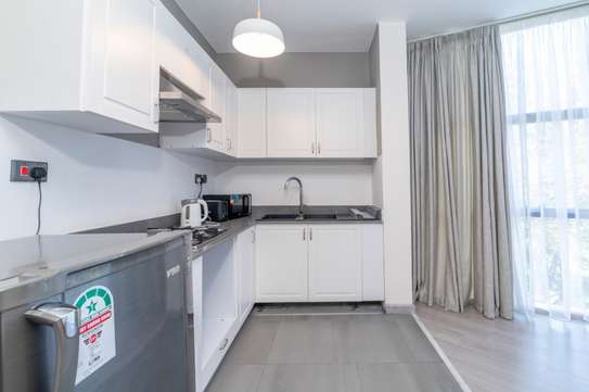 Serviced 1 Bed Apartment with En Suite in Westlands Area image 7