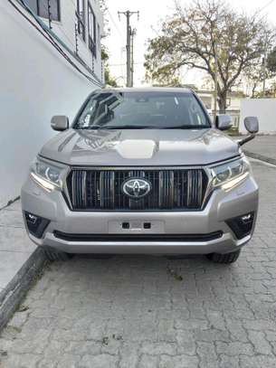 Toyota Land cruiser VXL Diesel engine 2019 model image 9