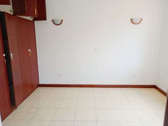 3 Bed Apartment with En Suite at Off Mvuli Road image 38