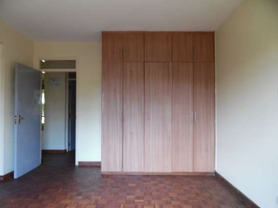 2 Bed Apartment with En Suite at Kilimani image 6