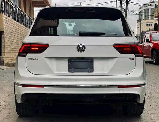 2017 Volkswagen Tiguan Rline image 4