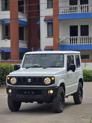 SUZUKI JIMMY NEWSHAPE 2018 MODEL image 1