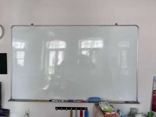 wall mounted whiteboard  8x4fts for sale image 3
