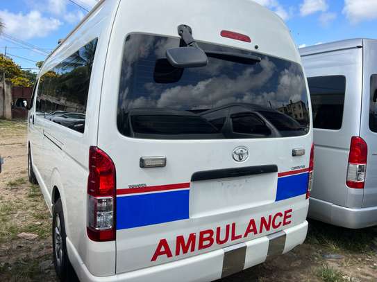 TOYOTA HIACE (AMBULANCE DIESEL ENGINE) image 5