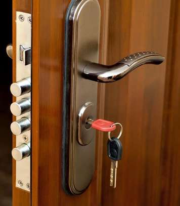 Get Any Lock or Door Issue Resolved Now | Best Prices in Nairobi | Qualified Locksmiths | Free Quotes image 3