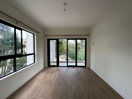 2 Bed Apartment with En Suite at Lavington image 9