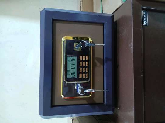 30KG Fireproof Safebox with installed Alarm image 5
