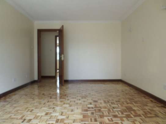 3 Bed Apartment with En Suite at Kilimani image 5