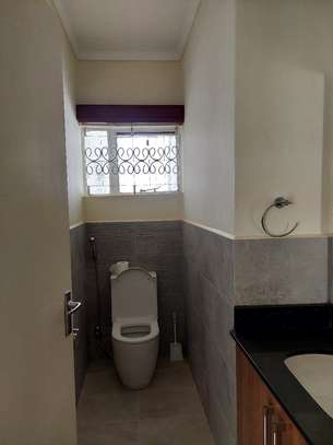 4 Bed House with En Suite at Mwitu Estate image 11