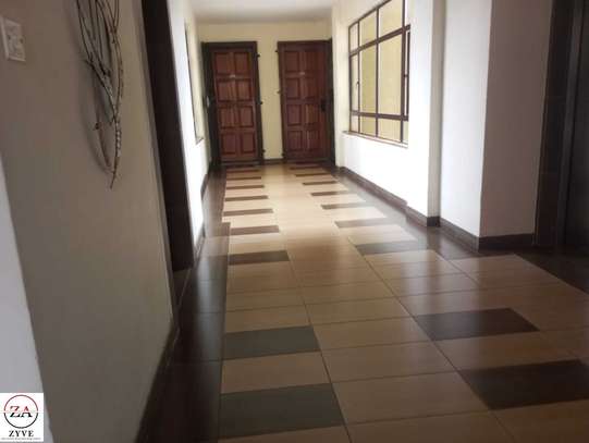 Serviced 2 Bed Apartment with En Suite at Kilimani image 16