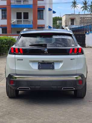 Peugeot 3008 GT image 7