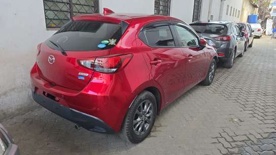 Mazda Demio 1500cc Red image 4