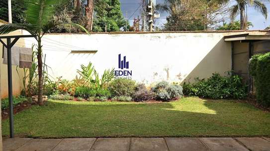 5 Bed Townhouse with Staff Quarters in Lavington image 4