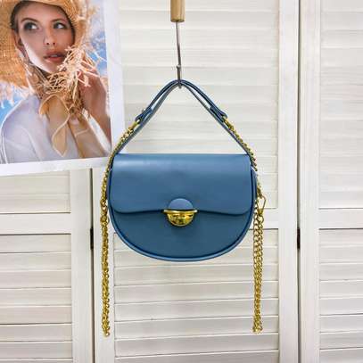Ladies' smart handbags image 3
