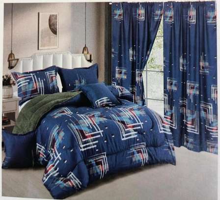 Woolen duvet cover with matching curtains image 2