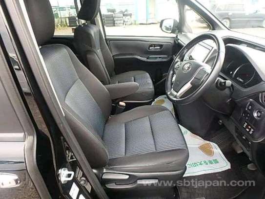 Toyota Voxy Cars For Sale In Kenya image 14