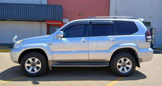 Toyota Prado J120 image 14