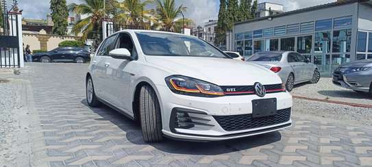 Volkswagen Golf GTI Tuned 2019 image 10