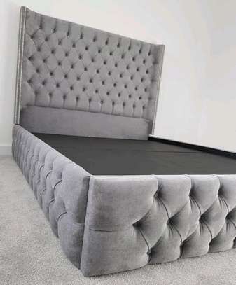 Luxurious bed/upholstery  bed image 1