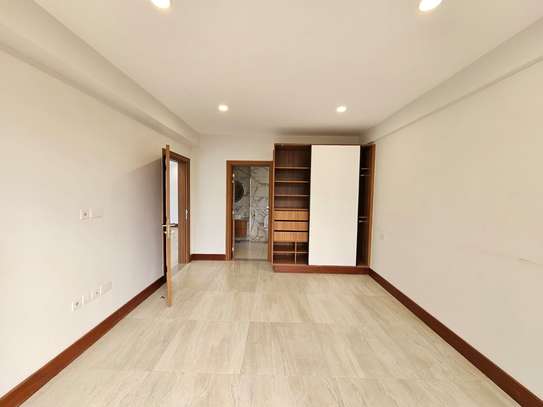 2 Bed Apartment with En Suite in Westlands Area image 15