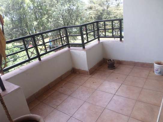 4 Bed Apartment with En Suite at Riverside image 1