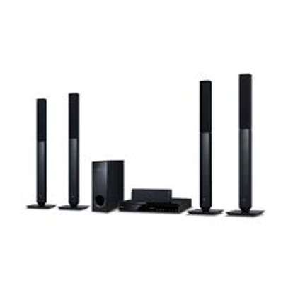 LG Home Theater 5.1Ch 1000Watts LHD657 image 1