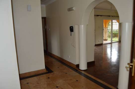 4 Bed Townhouse with En Suite at Palm Spring Gardens image 3