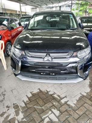 Mitsubishi outlander metallic black image 3
