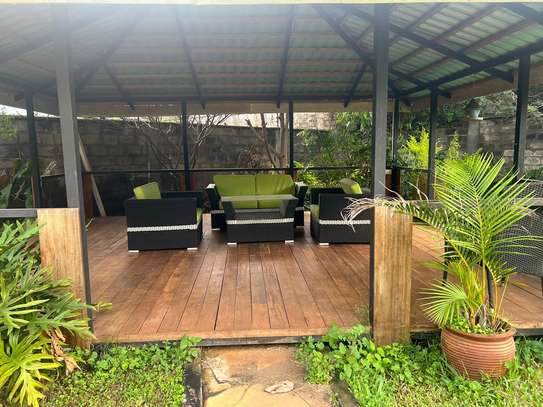 Serviced 2 Bed Apartment with En Suite in Runda image 10