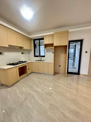 2 Bed Apartment with En Suite in Kileleshwa image 12