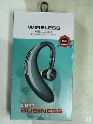 S109 Wireless Headset image 1