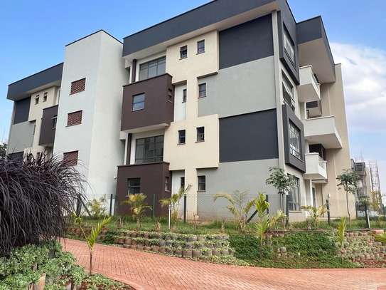 4 Bed Apartment with En Suite in Rosslyn image 3