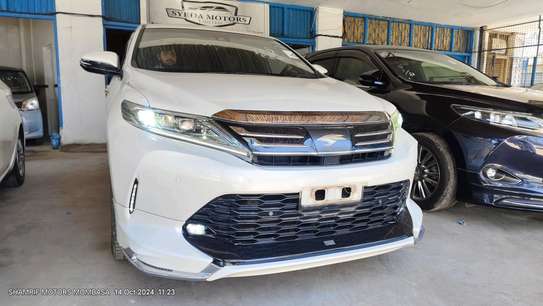 Toyota Harrier white 2018 sport turbo 4wd image 3