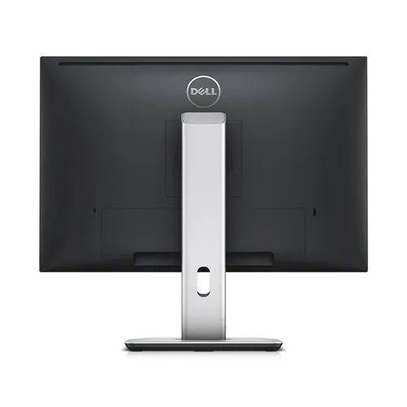 Dell 24 inch Full HD (1080p) IPS monitor image 2